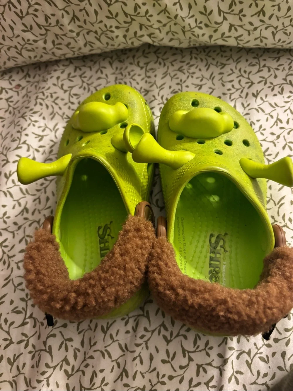 CROCS bright lime